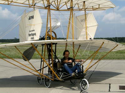 Volker Lohmeyer beim Testen